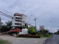 Cha-am Royal Beach - Accommodation