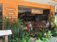 Gusto Pizzeria - Restaurants