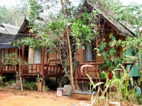 เขาสก บานาน่า ฮัท - Accommodation