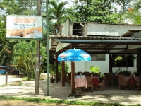 Krounoparuttara - Restaurants