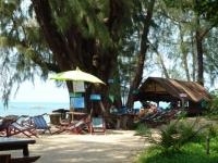 Green Beach Restaurant - Restaurants