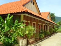Khuraburi On Sea Resort - Accommodation