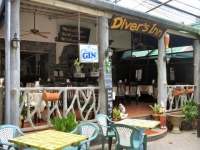 Divers Inn Restaurant - Restaurants