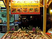 Grand City Rainforest Restaurant - Restaurants