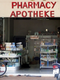 Pakking Pharmacy - Shops