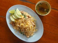 ร้านอาหาร สองพี่น้อง - Restaurants