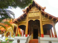 Wat Phra Sing - Attractions