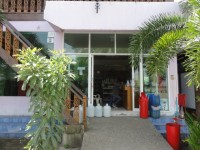 ร้านขายน้ำดื่ม - Shops