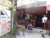 ร้านกาแฟและร้านอาหาร - Restaurants