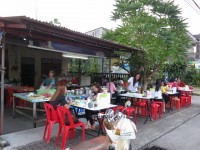 Khanom Chin Food Stall - Restaurants