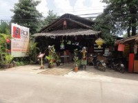 ร้านอาหารร้อยไทย - Restaurants