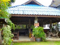 เขาสกแกรท์แอนด์ทราแวล - Restaurants