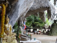Wat Tham Wararam - Attractions
