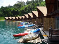 500 Rai Raft House - Accommodation