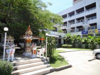 โรงแรมเอ็กซ์ตร้า - Accommodation