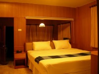 โรงแรมไพร์เว็ทรีสอร์ท - Accommodation