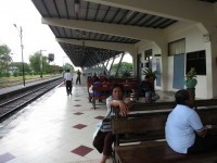 Phattalung Train Station - Public Services