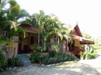 Baanyanui Beach Bungalows - Accommodation