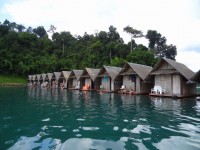 Klong 6 Rafthouse - Accommodation