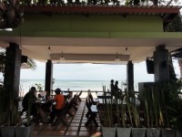 Larn Ta Lay Restaurant - Restaurants