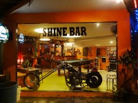Shine Bar - Entertainment
