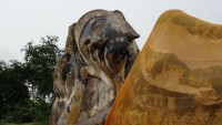 Wat Lokaya Sutha - Attractions