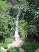 Champa Thong Waterfall - Attractions