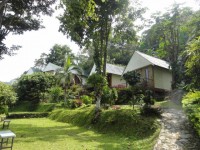 Baan Rai Rom Pho Tong - Accommodation