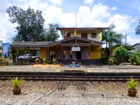 Ban Phru Kra Chaeng Train Station - Public Services