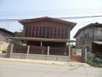 Baan Suan Ingna Homestay - Accommodation
