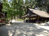 Nang Sib Song Beach - Restaurants